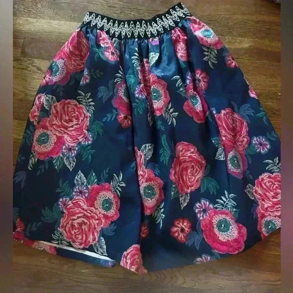 Flying Tomato Teal and Pink Floral Knee Length Skirt, Sz‎ Small - Picture 1 of 5